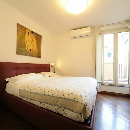 Central Rome Suites Apartment Rom