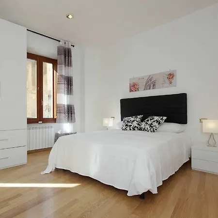 Central Rome Suites Apartment Rom